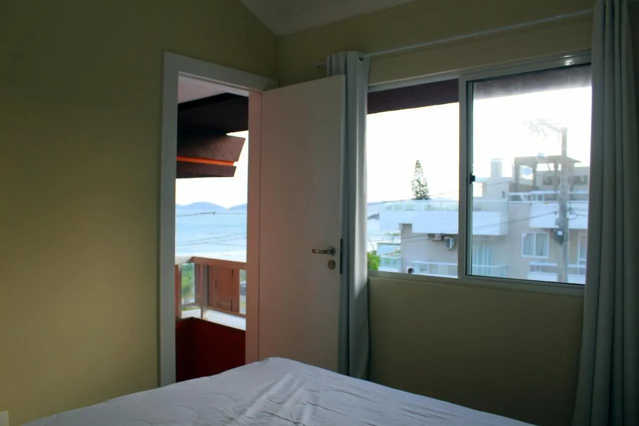 Apartamento Praia De Quatro Ilhas A 50 Metros Do Mar Bombinhas Brasil