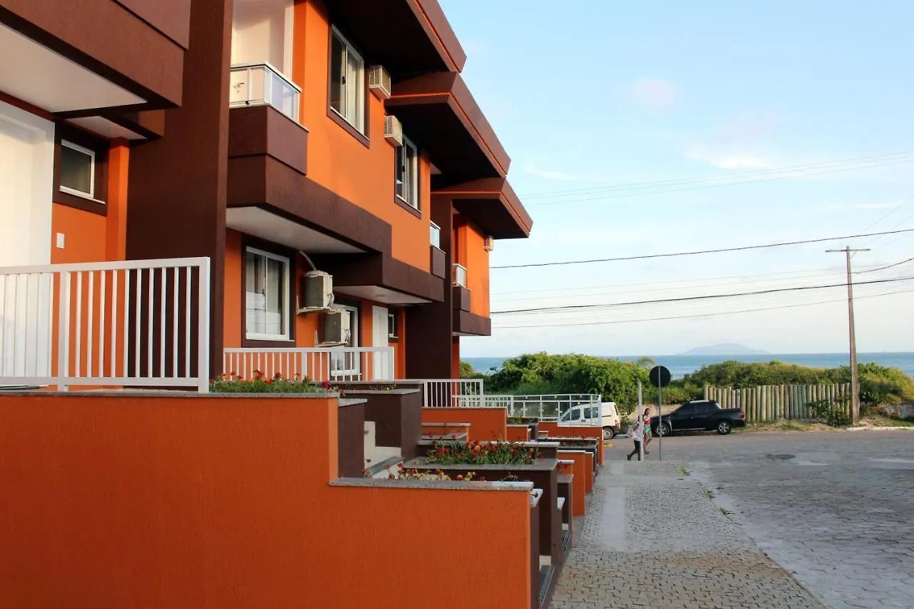 Praia De Quatro Ilhas A 50 Metros Do Mar Bombinhas Apartamento