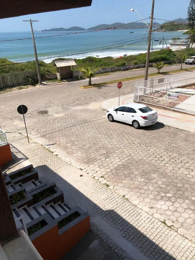 Praia De Quatro Ilhas A 50 Metros Do Mar Bombinhas Apartamento