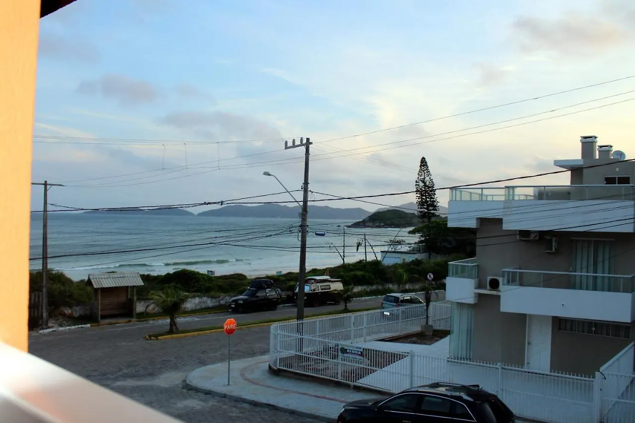 Apartamento Praia De Quatro Ilhas A 50 Metros Do Mar Bombinhas