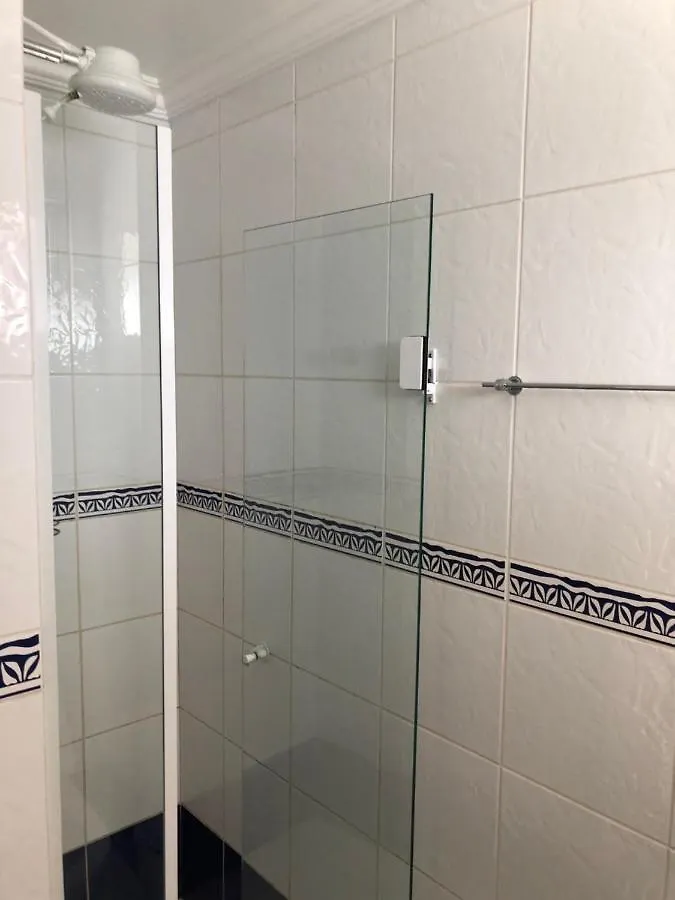 Praia De Quatro Ilhas A 50 Metros Do Mar Bombinhas Apartamento